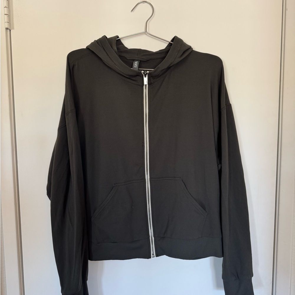 Dark Green Vuori Cropped  Zip-Up Hooded Sweatshirt